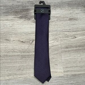 Men's Bespoke Elegant Purple Tie NWT